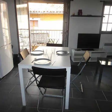 Le Petit Balcon De